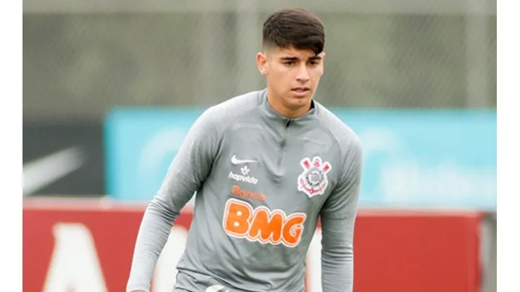Ángelo Araos volvió a ser titular en los últimos partidos del Corinthians