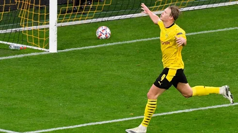 Haaland marcó dos goles en el triunfo del BVB ante Sevilla.