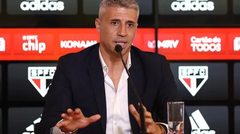 Crespo en su presentación en Sao Paulo