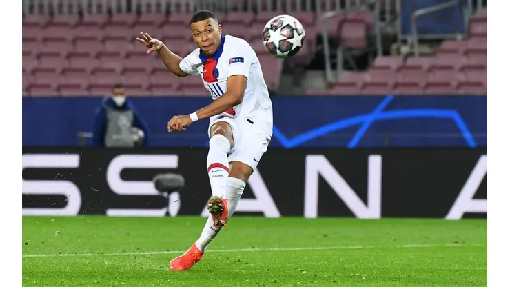 Kylian Mbappé fue la figura del PSG en la goleada ante el Barcelona por Champions League