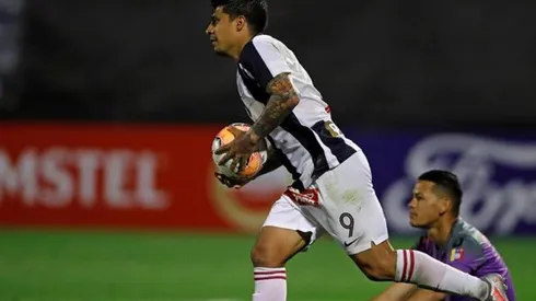 Patricio Rubio dejó de ser jugador de Alianza Lima y podría llegar a Unión Española