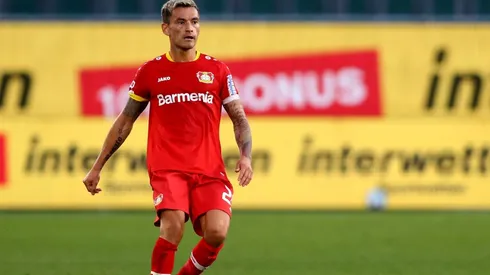 Con Aránguiz de capitán, el Leverkusen busca superar varias rondas de la Europa League e ir por el título.