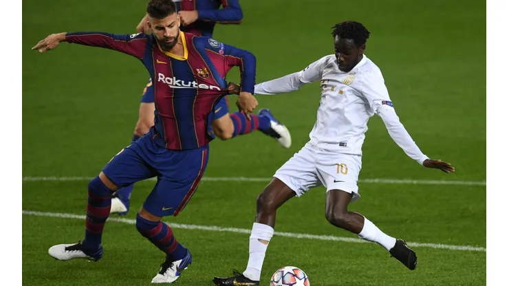 Gerard Piqué es la gran novedad en la convocatoria del Barcelona.