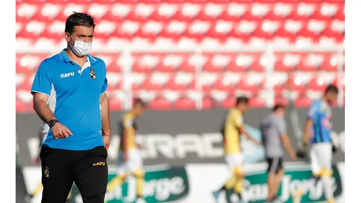 Coto Ribera no entrenará a Coquimbo en Primera B
