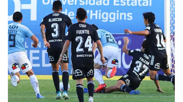 O'Higgins empató en los minutos finales y envió a Colo Colo a la final por la permanencia en el Campeonato Nacional