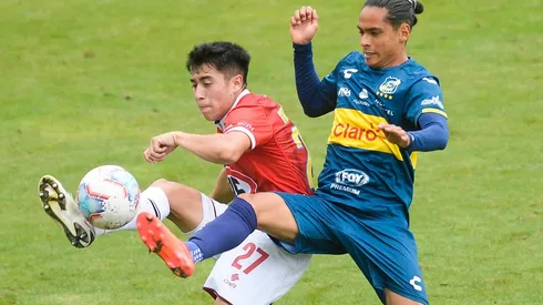 Everton dio un duro golpe a las aspiraciones de Huachipato.
