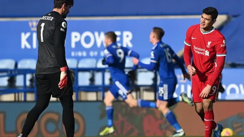 Leicester sorprende al Liverpool y le gana 3-1 dejándolo a 10 puntos del líder Manchester City