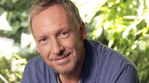 Canal 13 mantiene la fe en hacer repuntar a Martín Cárcamo