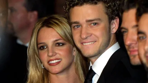 El cantante uso sus redes sociales para disculparse con Britney Spears y Janet Jackson