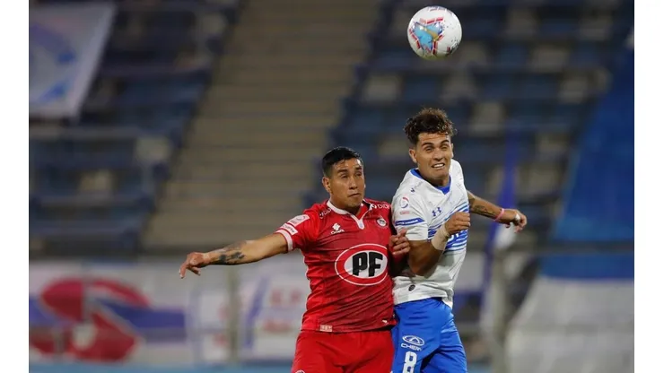 Nacho Saavedra es vital en el mediocampo de la UC