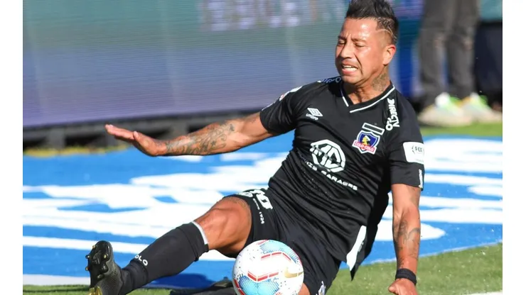 Valencia vuelve a la titularidad en Colo Colo