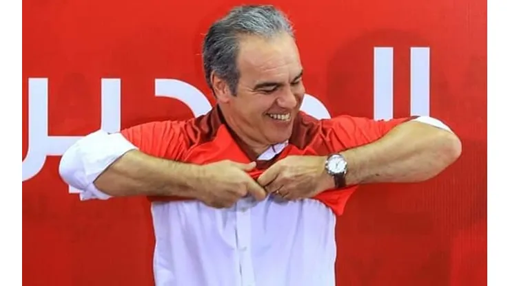 Martín Lasarte aparece en el horizonte de la selección chilena en momentos en que el tiempo y los resultados apremian