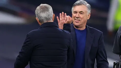 José Mourinho se saluda cariñosamente con Carlo Ancelotti