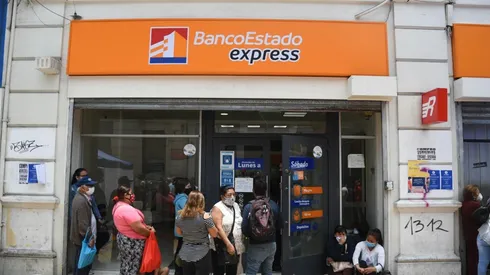 El pago de febrero debe solicitarse mediante solicitud