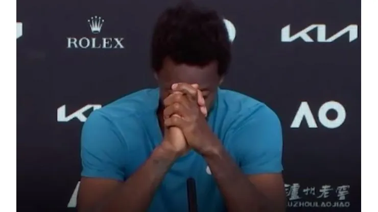 Gael Monfils llorando tras perder en su debut en el Australian Open