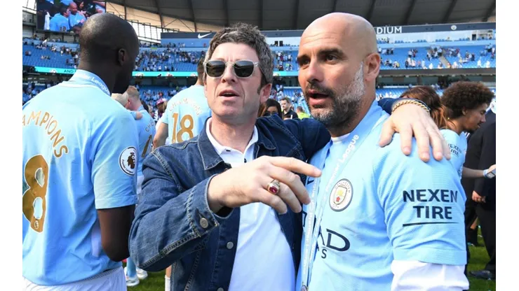 Noel Gallagher junto a Pep Guardiola