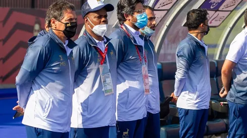 El DT chileno debutó con una derrota de local.