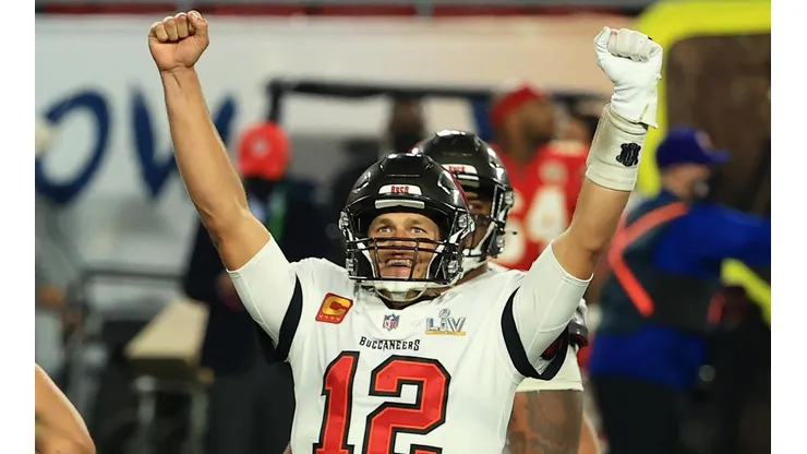 Tom Brady vuelve a hacer historia.