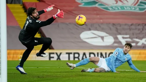 Alisson cometió dos errores garrafales