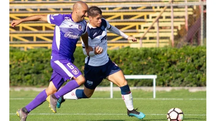 Los descensos se definen en la última fecha de la Segunda División.