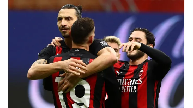 El Milan vuelve a ser líder