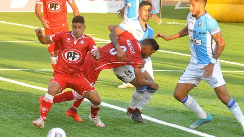 Unión La Calera empató con Antofagasta y le deja el título servido a la UC.