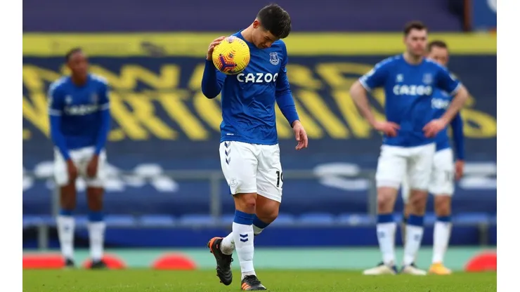 James Rodríguez en el ataque del Everton