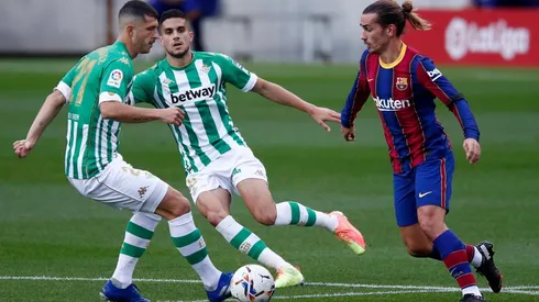 Los dos equipos llegan con rachas positivas, el equipo del Ingeniero no puede pensar en el Barça todavía ya que juegan hoy con el Athletic Club.