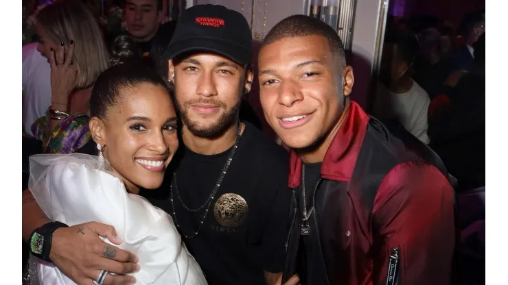 Neymar junto a Mbappé en la fiesta de cumpleaños de Cindy Bruna