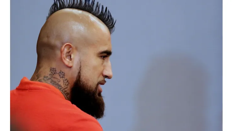 Vidal quiere a un DT chileno para la Roja