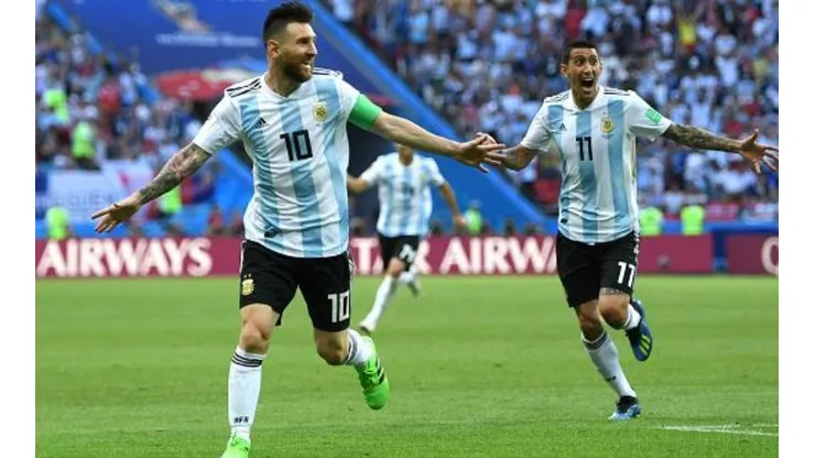 Ángel Di María junto a Lionel Messi en la selección argentina