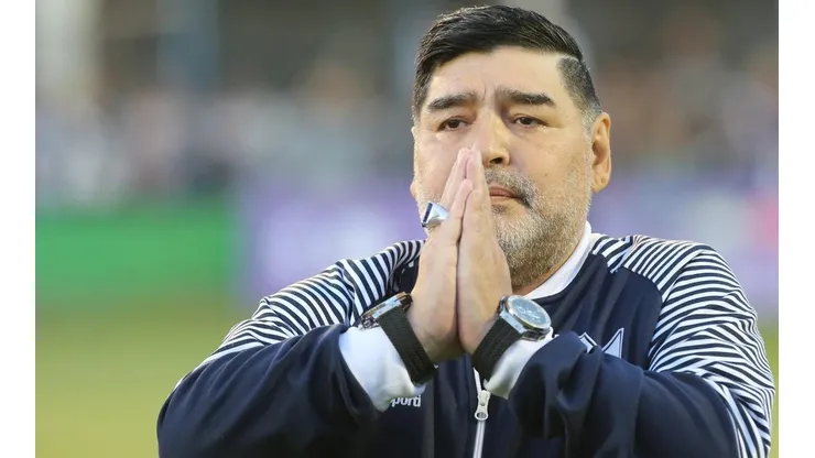 La muerte de Maradona sigue siendo tema en Argentina
