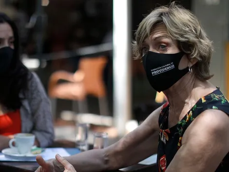 Matthei dispara contra Jadue por compra de Avifavir