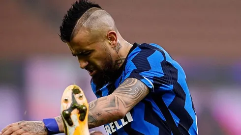 Vidal salió reemplazado ante la Juve, caliente y furioso con Antonio Conte.