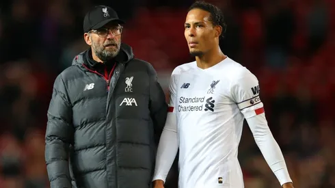 Van Dijk se rompió los ligamentos en octubre