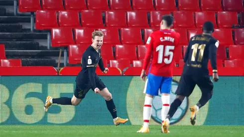 Barcelona sufrió para clasificar en la Copa del Rey ante Granada.