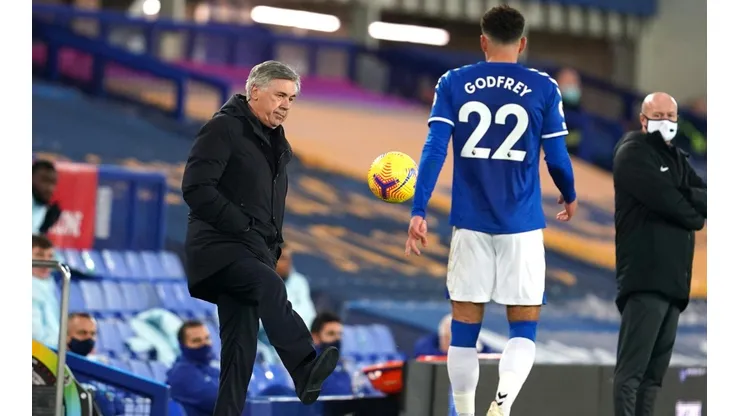 Carlo Ancelotti se medirá al Leeds de Marcelo Bielsa.