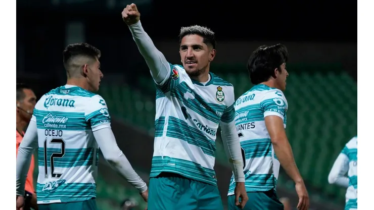 El volante estará fuera de las canchas por dos meses.