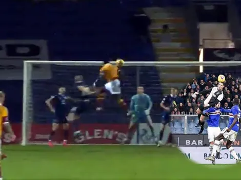 Ugandés supera el salto y gol imposible de Cristiano Ronaldo