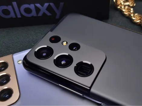 Los nuevos Galaxy S21 le dicen adiós a los dedos marcados en el equipo