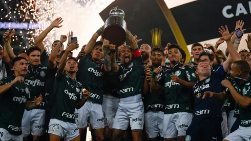 Palmeiras ganó la Copa Libertadores en una cerrada final ante Santos.