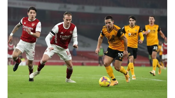 El último partido entre ambos terminó con victoria de los Wolves por 2-1 en el Emirates Stadium.