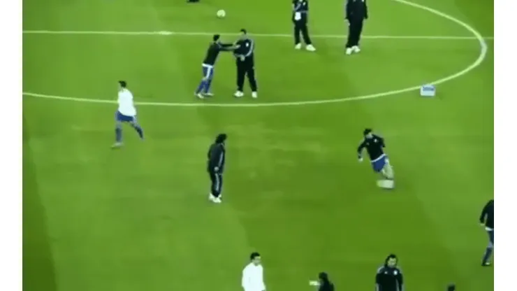 Diego Maradona y Lionel Messi a los pases en el Mundial de Sudáfrica 2010.