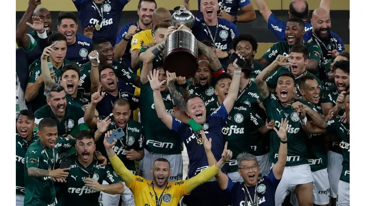 Kuscevic gritó campeón en la Copa Libertadores junto a Palmeiras