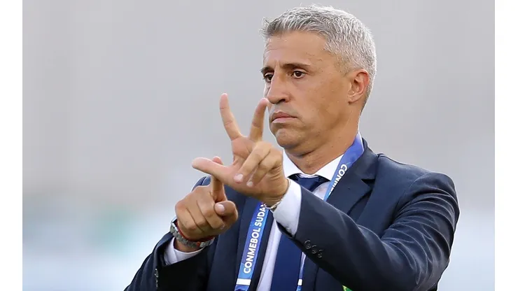 Hernán Crespo viene de ser campeón de la Copa Sudamericana al mando de Defensa y Justicia
