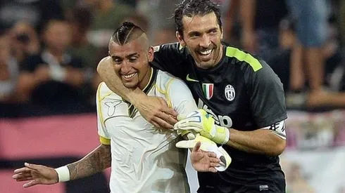 Vidal y Buffon comparten una gran amistad.