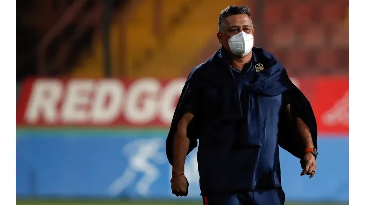 Ronald Fuentes deja Unión Española con apenas un triunfo en sus últimos trece partidos oficiales por el Campeonato Nacional