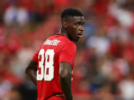 Jugador del Man Utd sufre ataques racistas y es obligado a cerrar sus redes