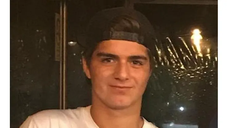 El joven de 17 años luchó casi un año contra un tumor maligno.