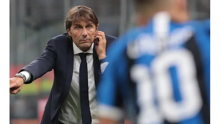 Antonio Conte es un talibán del 3-5-2, pero sorprendió con 4-3-1-2 en la última victoria del Inter sobre AC Milan